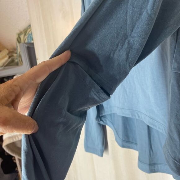 Gymshark Blue Long Sleeve Top - Picture 7 of 15